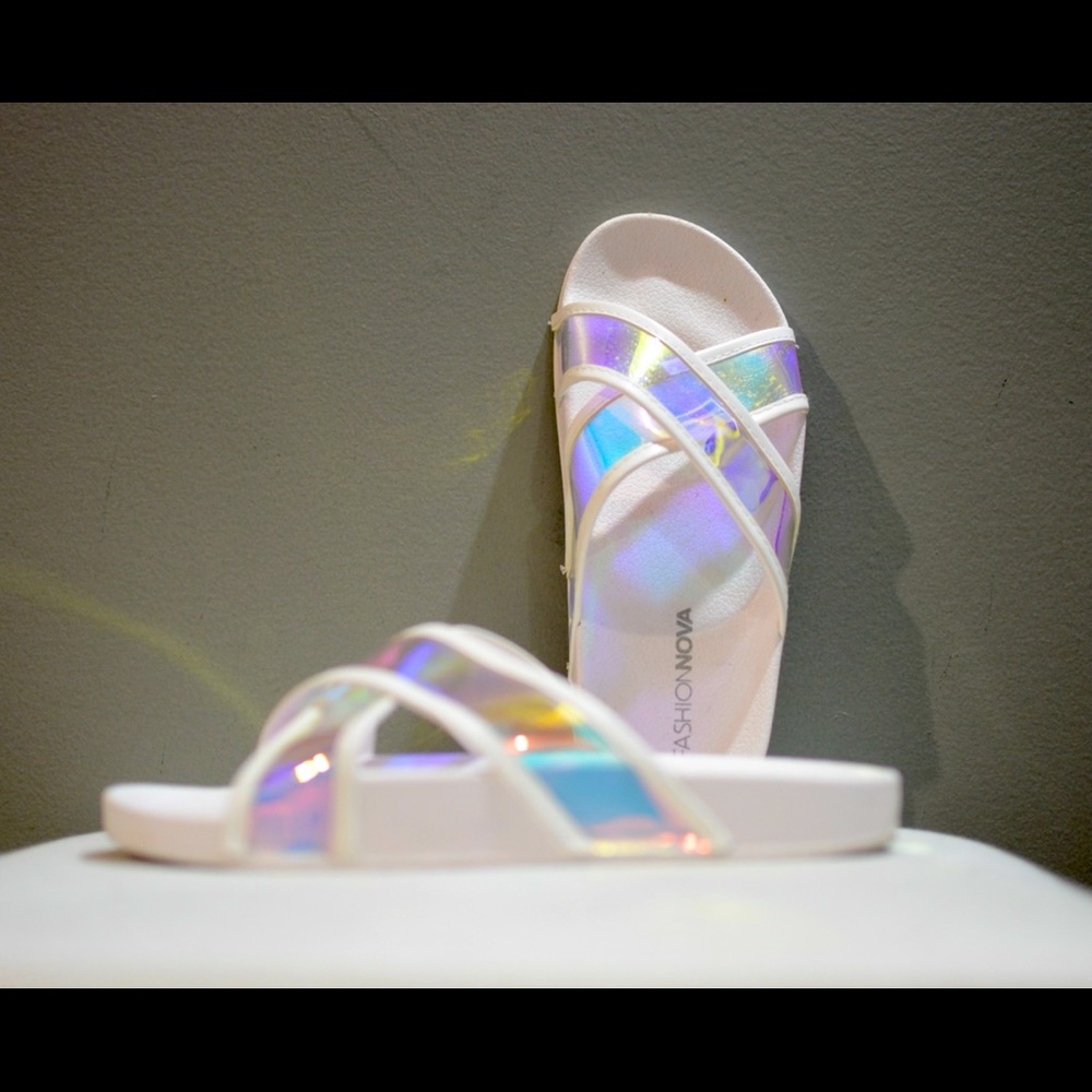 FashionNova slides
